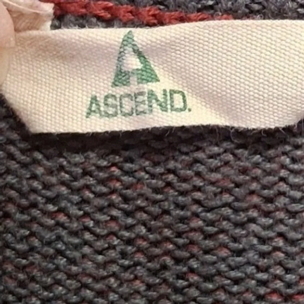 Ascend Mens Large Rust Red Quarter Zip Sweater Elbow Patches Outdoor Pullover